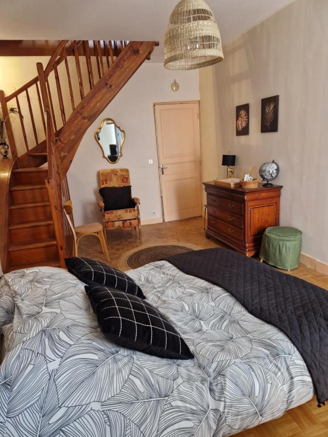 Appartement 120 M² Duplex Coeur Historique Au Calme Le Puy-en-Velay ภายนอก รูปภาพ